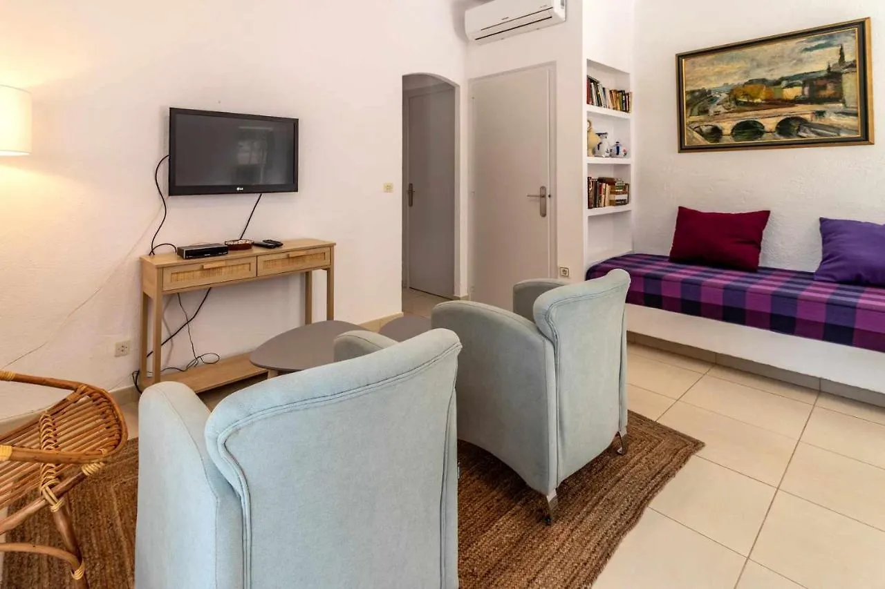 La Farella 56 Apartamento Cerca Del Mar Llanca